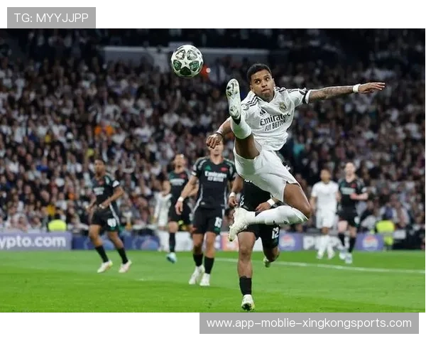 皇马多点轮转换位创造活力,罗德里戈冲击力增强